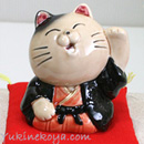羽織猫貯金箱 左手招き ざぶとん付き