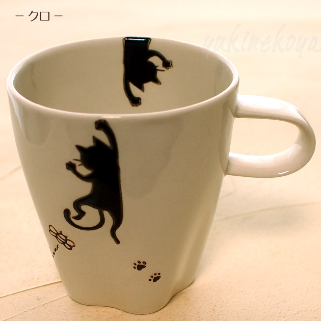 �L �Ԃ牺����l�R �����}�O�J�b�v �L�c �g������ �e��