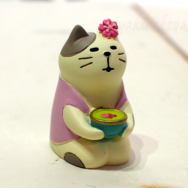 猫のマスコット　桜にゃんこ　桜茶★デコレ(DECOLE)concombre　まったりマスコット