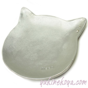 �l�R�t�F�C�X�g���[