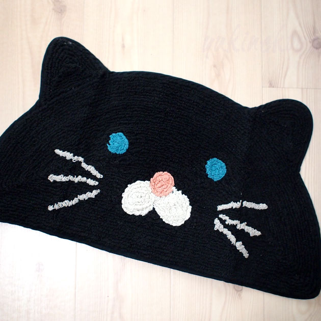 【猫型セミサークルマット】黒猫　ダイカットマット